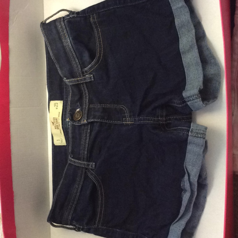 Hollister & AE shorts
